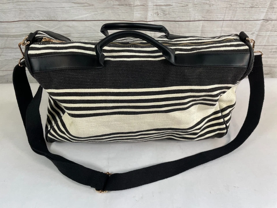 Urban Expressions 条纹旅行周末行李袋带肩带 — 第 1/4 张图片