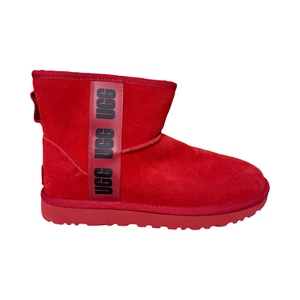 UGG Women's Classic Mini Side Logo Boot Pink 1122558 - Imagen 1 de 5