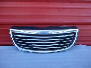 2011 2012 2013 2014 2015 2016  CHRYSLER TOWN & COUNTRY LOWER GRILLE OEM - Picture 1 of 12