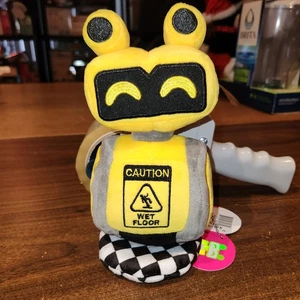 Youtooz Five Nights Freddy's Security Breach Wet Floor Bot Plush Shoulder 8" - Picture 1 of 6