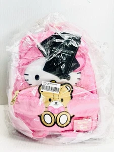 Mini mochila de felpa de oso de peluche Hello Kitty exclusiva de Loungefly Sanrio nueva con etiquetas - Imagen 1 de 10