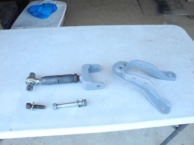 Brazo de control ajustable superior trasero Steeda y montaje apto para Ford Mustang 05-10 - Reacondicionado Foto 1 de 4