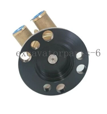 Crank Mounted Sea Raw Water Pump 856513 857451 For Volvo Penta 500B 570 - Image 1 of 4