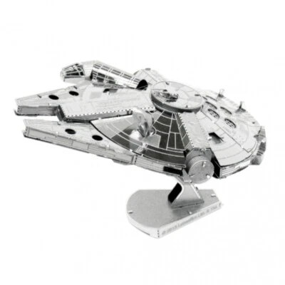 Metal Earth STAR WARS MILLENNIUM FALCON ASSEMBLÉ - Maquette 3D en métal