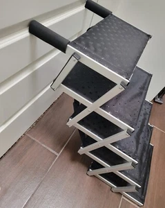 Portable Folding Dog Ramp Stairs Large Dog Steps Pet Ladder for Car Bed 5 Steps - Picture 1 of 12