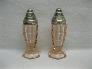 Indiana Pink Tea Room Salt & Pepper Shakers Depression Glass Vintage Old Antique - Picture 1 of 6