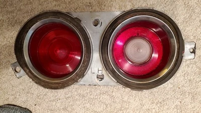 Conjunto de luces traseras L/H Camaro 1972 1973 original de colección Foto 1 de 3