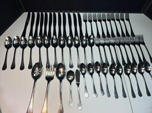 Wallace 18/0 Continental Hammered Stainless Flatware 59 Pc Knives Spoons Forks - Picture 1 of 10