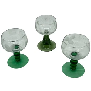 Lot Mixed of 3 Green Beehive Stem Wine Glass Set Etch Grapevine - Picture 1 of 10