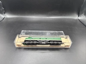 LIFE LIKE 7195 SOUTHERN E8 POWERED LOCOMOTIVE # 2924 N SCALE F.19 - Picture 1 of 9