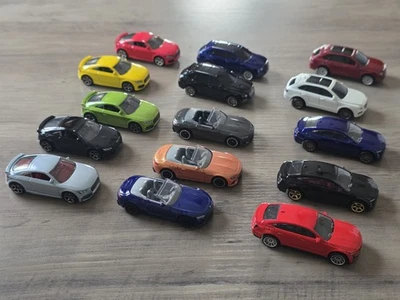 Lote de (15) Matchbox Mercedes-Benz, Cadillac, Bentley, Audi 🔥🔥🔥🔥 Foto 1 de 4
