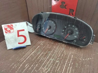 Cuadro de instrumentos medidor velocímetro Hyundai Elantra 2004-2006 con tacómetro 940042D020 Foto 1 de 4