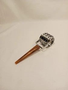 Vintage Rollen Fleischklopfer Teig Metall Küchenwerkzeug mit Bakelit Griff - Bild 1 von 9
