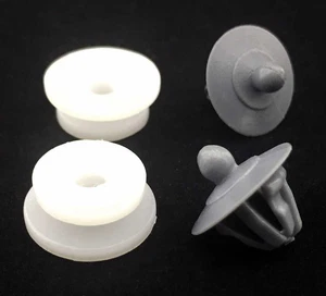 RENAULT CLIO MEGANE TRAFIC DOOR INTERIOR TRIM PANEL RETAINER CLIPS 7703077430 - Picture 1 of 1