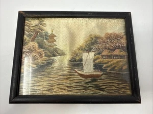Arte textil enmarcado pagoda barco paisaje bordado seda japonés vintage 6x8 - Imagen 1 de 4