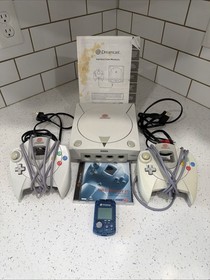 SEGA Dreamcast Console 2 Controllers Memory Card, Manual & Web Browser See Descr