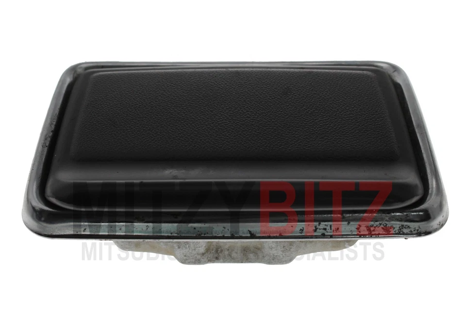 CENICERO PUERTA TRASERA PARA MITSUBISHI L200 K62T Serie 3 2.0 Foto 1 de 4