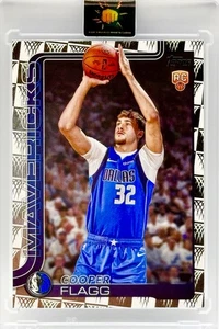 Cooper Flagg RARE SSP SEASON TIP OFF RC TOPPS INVESTMENT CARD MAVERICKS MINT - Bild 1 von 1
