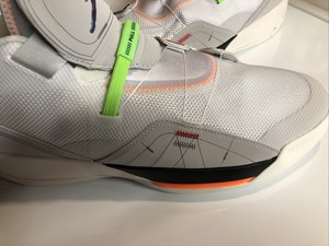 air jordan 33 vast grey on feet