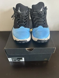 Jordan Max Aura 2 Black University Blue Size 10.5 - Picture 1 of 9