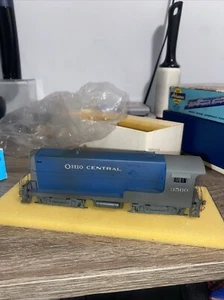 Hallmark Models HO Scale Brass FM H-10-44 Diesel Switcher Ohio Central Powered - Picture 1 of 5