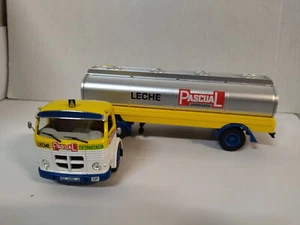 PEGASO 2030 1964 LECHE PASCUAL CAMION/TRUCK TRAILER 1:43 ALTAYA IXO - Imagen 1 de 3