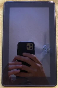 Amazon Kindle Fire (1st Generation) 250MB, 3G (Unlocked), 6in - Black FOR PARTS - Picture 1 of 5