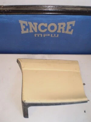 1987-1993 Ford Mustang GT extensão de para-choque traseiro passageiro kit de carroceria fabricante de equipamento original destro cuspido - Imagem 1 de 2