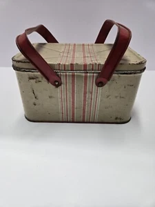 1940s Era Metal Lunch Box No Thermos Fair Condition - Picture 1 of 7