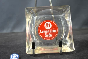 Vintage B-1 Lemon Lime Soda Ashtray, Circa 1960's, 3 1/2" x 3 1/2", Glass - Imagen 1 de 4