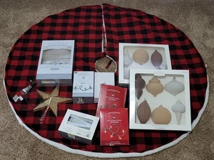 Christmas Decorations Bundle Lot Lights Ornaments Tree Skirt All Lights Tested - Picture 1 of 12