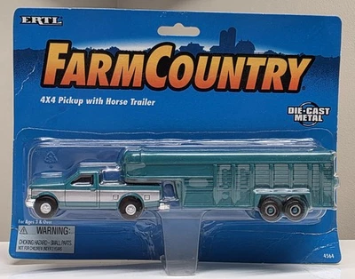 Camioneta ERTL Farm Country 4x4 de colección nueva con remolque de ganado metal fundido a presión Foto 1 de 4