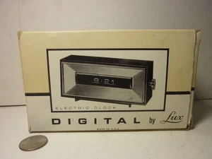 Lux Vintage Uhr 5010-01 Modernist 60’s Flip Roller Clock USA schwarz futuristisch - Bild 1 von 7