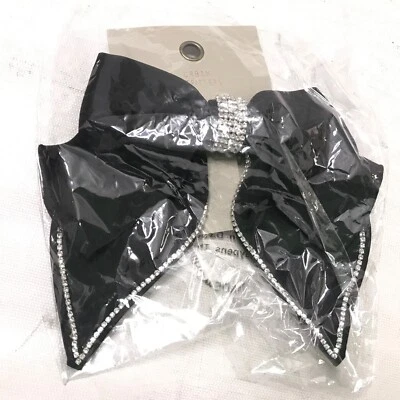 Urban Outfitters Chiffon Bow hair clip. Olive Green. - Image 1 of 3