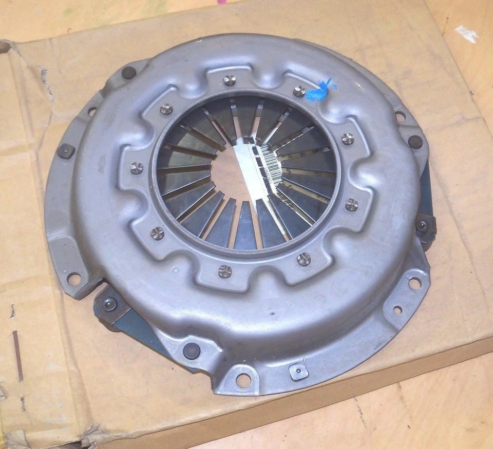 CASE International 274 284 Diesel Pressure Plate Assembly PPA 1062036C1 8.5"