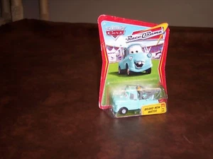 DISNEY - PIXAR- CARS 3 - BRAND NEW MATER - CARD OKAY CONDITION - NEW IN PACKAGE - Picture 1 of 5
