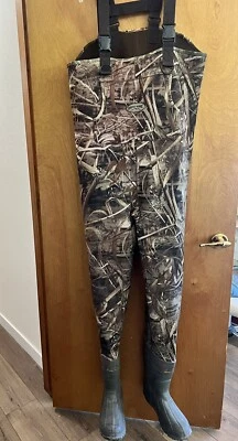 RUSTIC RIDGE NEOPRENE WADERS MENS SIZE 9 - Image 1 of 4