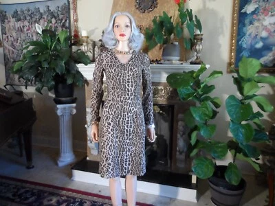 Dolce & Gabbana Brown/Beige Leopard Print Sheath Dress Size IT 38 - US 2 - Image 1 of 4