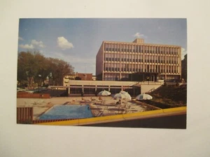 Austin Minnesota Postcard Holiday Inn MN - Picture 1 of 2