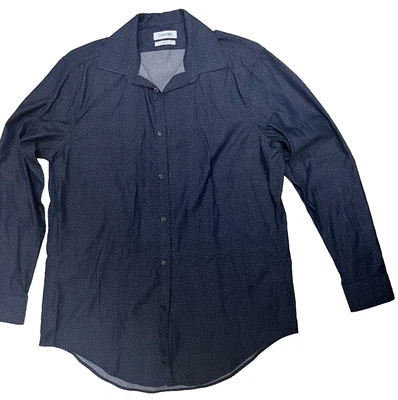 Camisa de vestir mediana Calvin Klein para hombre Camisa ajustada con botones azul marino Foto 1 de 4