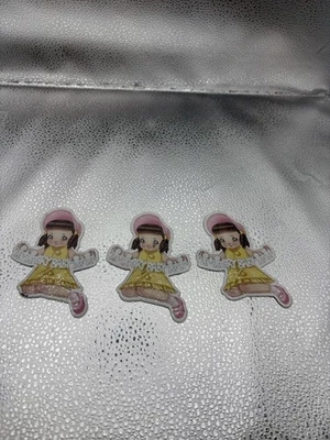 MELANIE MARTINEZ CRYBABY STICKER (TDW041014) - Image 1 of 3