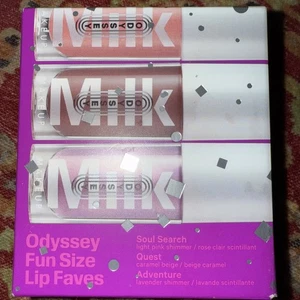 Milk Makeup Odyssey Fun Size Lip Faves ~ Trio lucidalabbra ad alta lucentezza ~ NUOVO CON SCATOLA! - Foto 1 di 2