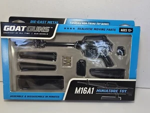 GOAT GUNS 1/3 M16A1 FUGAZI DIE CAST METAL Juguete Miniatura Escala 1:3 NUEVO SELLADO - Imagen 1 de 3