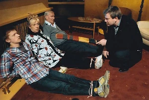 Sam Aston Hand Signed 12x8 Photo Coronation Street Chesney 3. - Bild 1 von 1