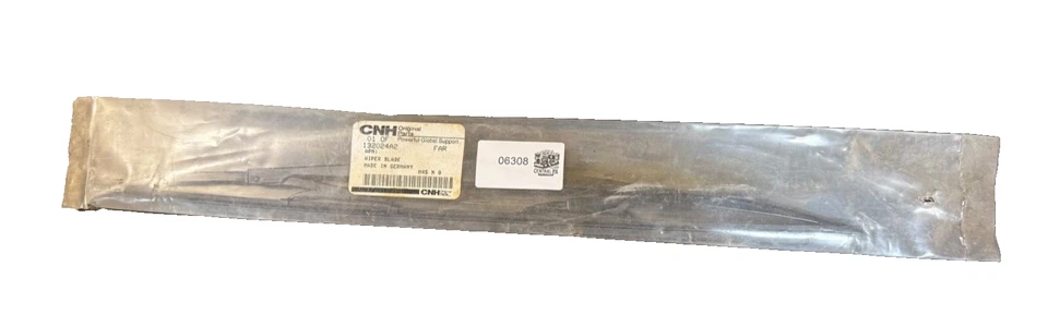 CASE/IH OEM Wiper Blade P/N: 132024A2 - Image 1 of 1