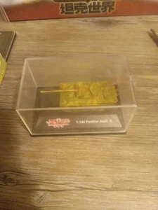 Vintage WWII Classic Armor German Panther Ausf.G Tank 1:144 Scale w/Display Case - Picture 1 of 2