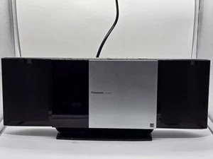 Panasonic SC-HC35 AM/FM Sistema Stereo Compatto iPod Dock Testato Spedizione Rapida Gratuita - Foto 1 di 8