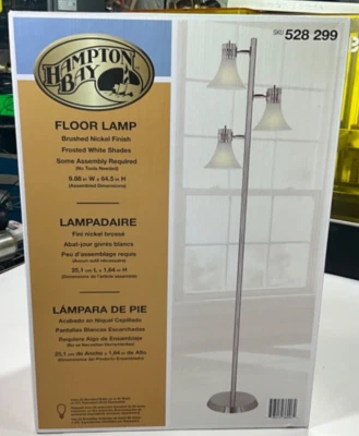 Hampton Bay 64-1/2 pulgadas Lámpara de pie de níquel cepillado con 3 pantallas de campana de plástico Foto 1 de 4