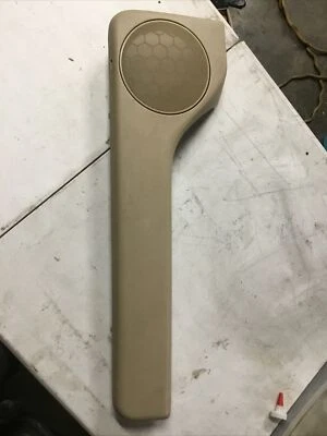 VW MK3.5 Cabrio Passenger side speaker panel 1E0 867 134F - Image 1 of 4