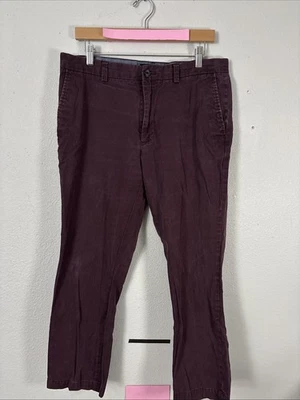 Calça chino masculina fina Banana Republic marrom vermelha Aiden 34x30 - Imagem 1 de 4